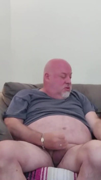 Caught by Neighbor! Jerking BBC Gets a Surprise When Neighbor Stops Over!