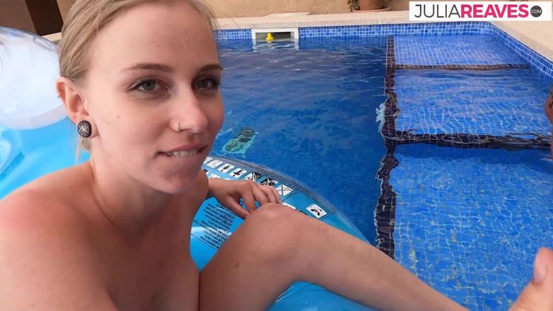 Watch me DEEPTHROAT: he took us at the pool
