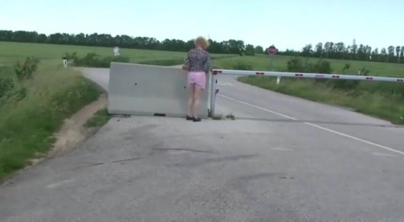 Femdom Austria: Pissing on a ramp