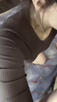 Blowjob sudut pandangan pertama KittyElfia