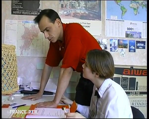 French Family Secrets: ปริญญาตรีโดนครูคณิตศาสตร์เป่าแตก