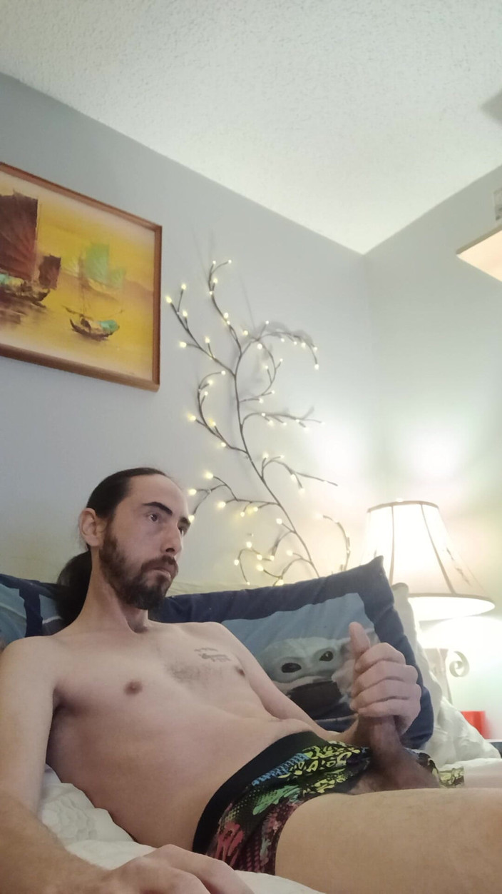 Mr and Mrs Whaler: 더 이상 고래 부인을 기다릴 수 없어