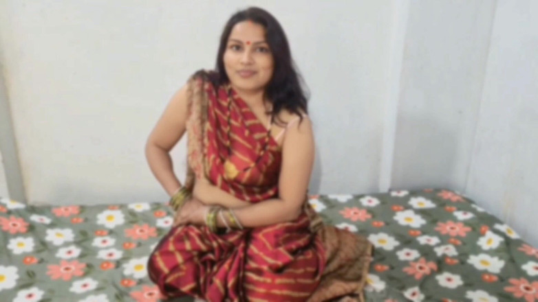 Happyhome: Newly Married Indian Bhabhi First Time Cum Swallow and Blowjob...