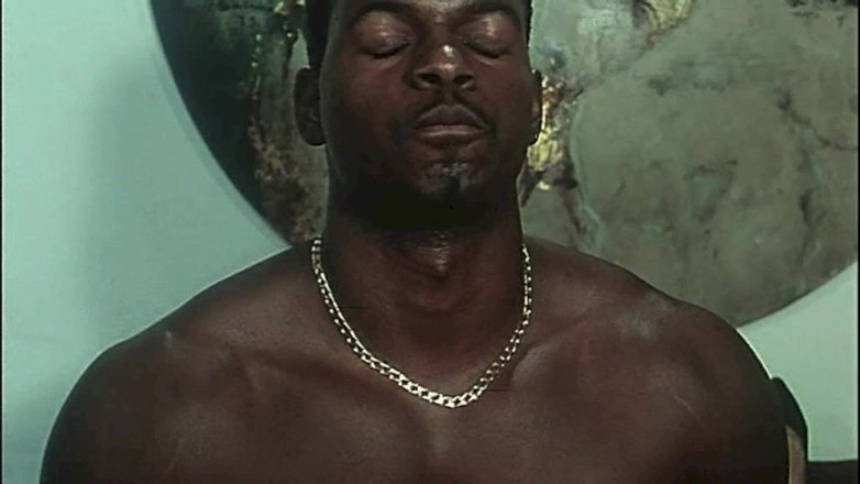 Inthe MILF room: Di kelab Moana pesta lesbian, dp dan bercinta antara kaum