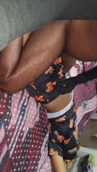 Pembantu india telugu india jilat memek setelah dientot habis-habisan