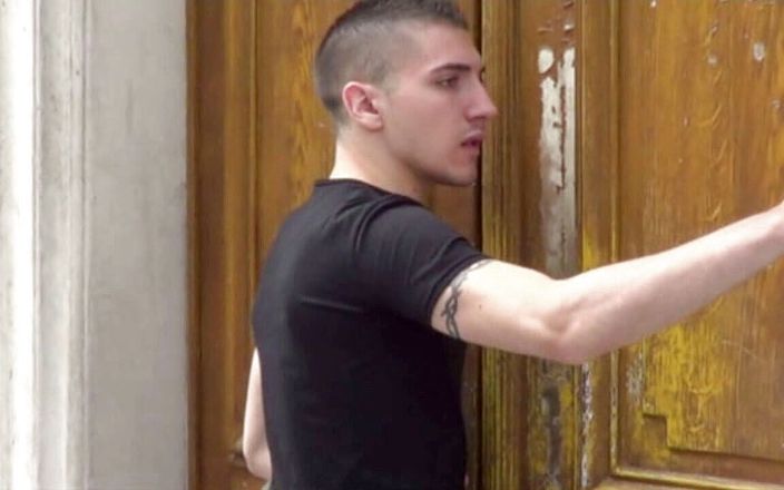 Crunch Boy: Matt Kenedy fucked by XXL cock Arab
