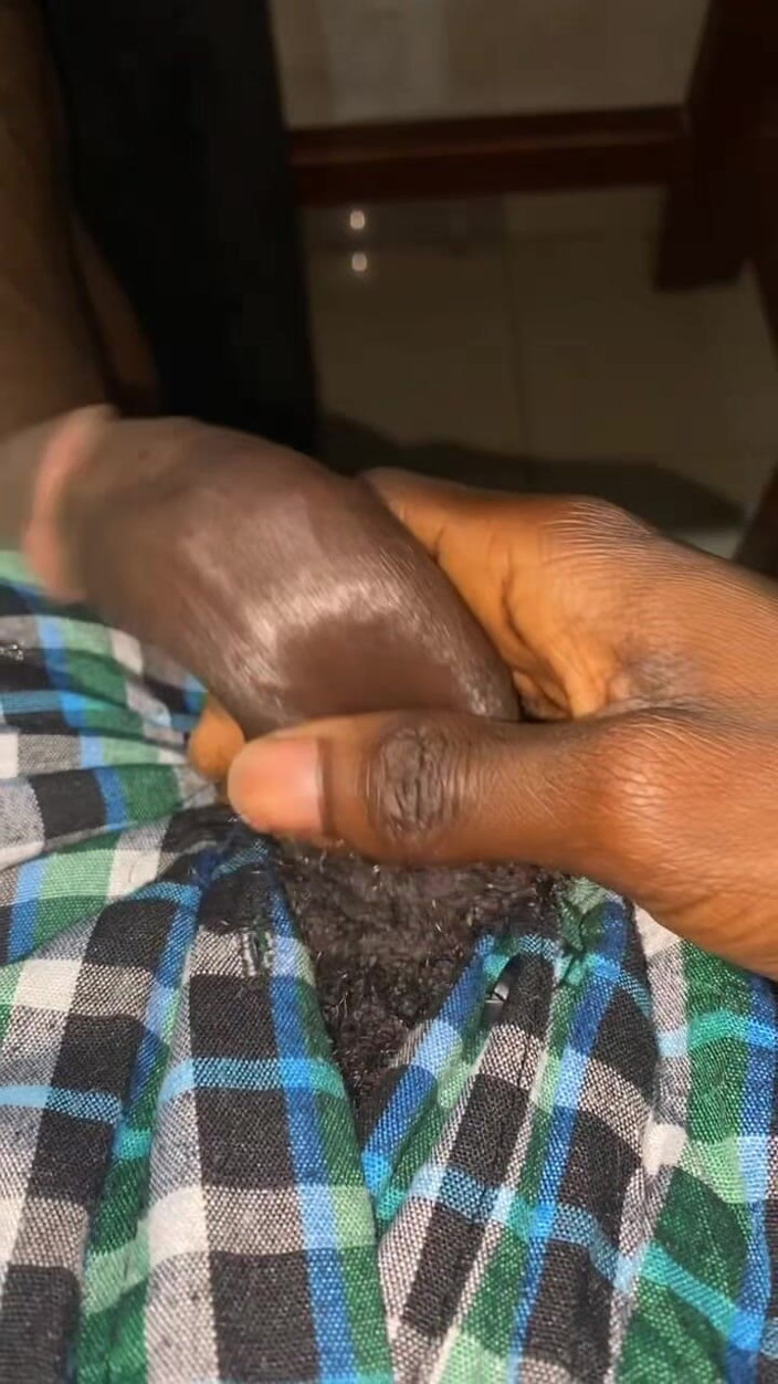 Slimniqqa: ชักว่าวควยฉันหลังจากทํางานมาทั้งวัน