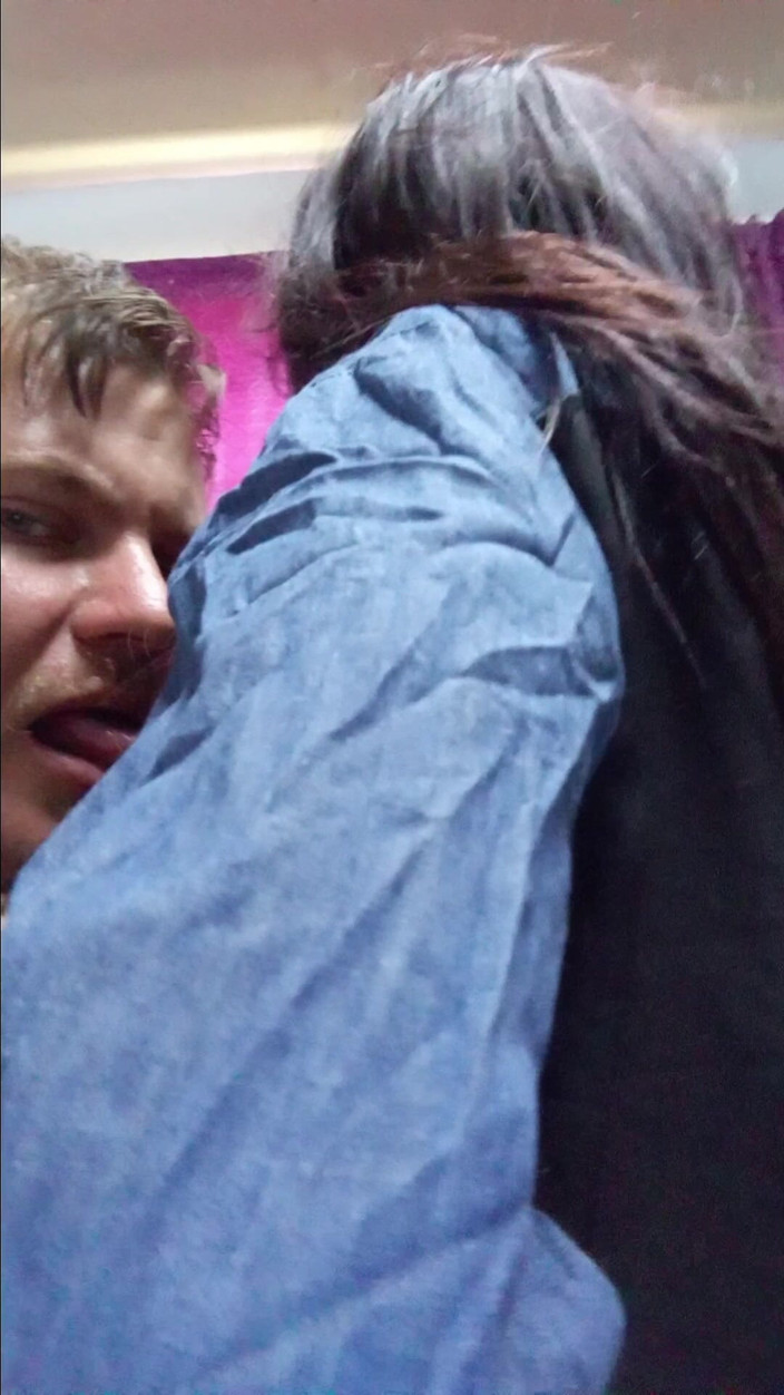 hothouse18xxx: Masturbación Mutua Con Chica Negra