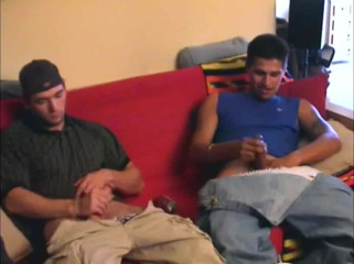 GAY VINTAGE PORN: Masturbace s jeho nejlepším přítelem