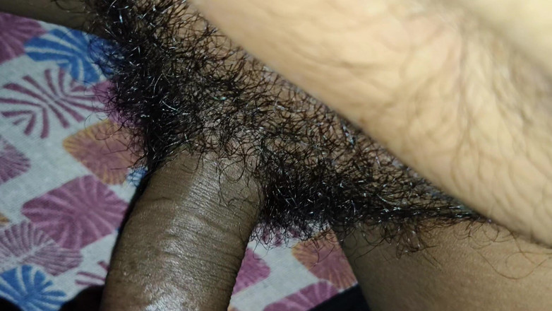 Annumastani: Desi Maal