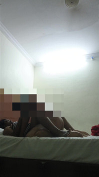 与女大学生发生性关系 - 1