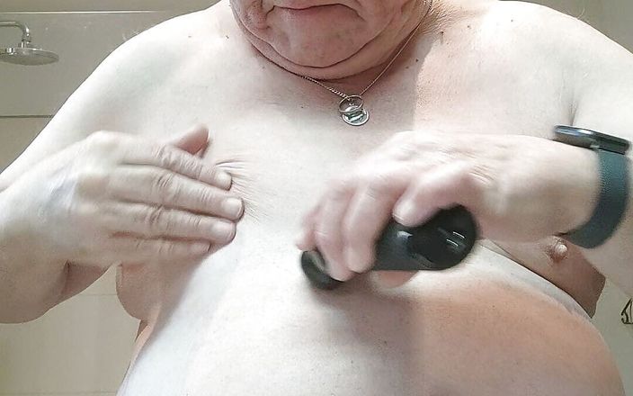 Karlchengeil: Duș intens