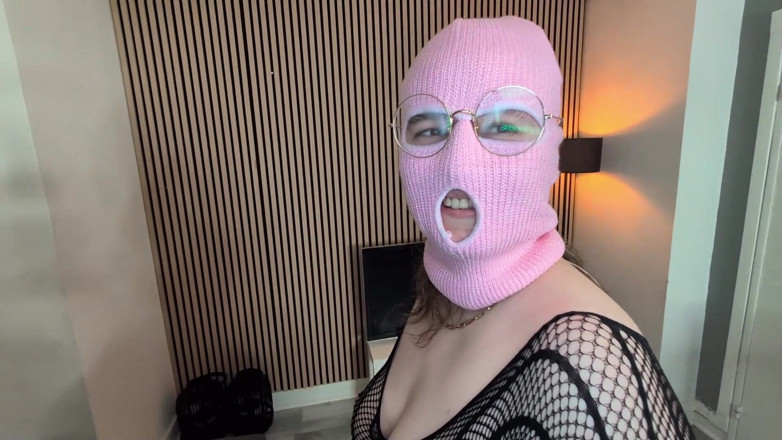 Paris Jango: A Big, Hungry Girl Diligently Sucks and Gets Fucked by...