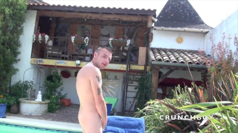 Sex humiliation with french lads: 야외에서 엑시브 장소에서 똑바른 따먹기