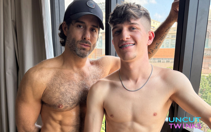 UncutTwinks: Młody All American Twink zerżnięty bez siodła przez Diego Sans...
