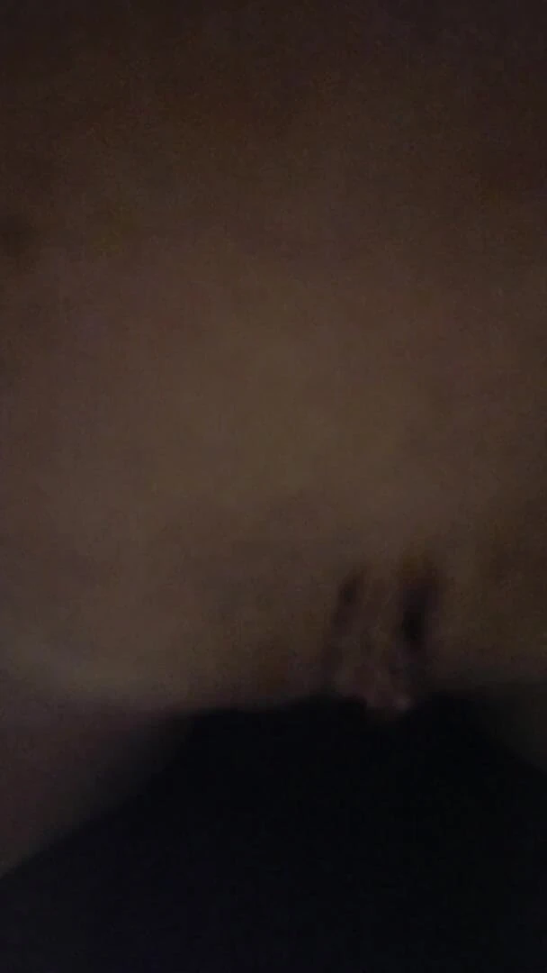 Tjedwards: 흑인 대물 자지 따먹기