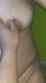 Pacar baru lagi asik nyepong kontol