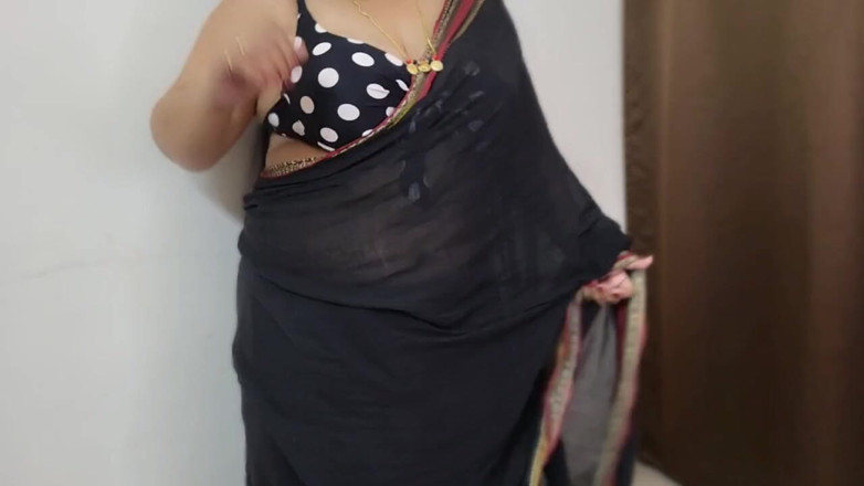 Hot Pavitra: Ui Amma atât de mult în Mood Carte Show Acum