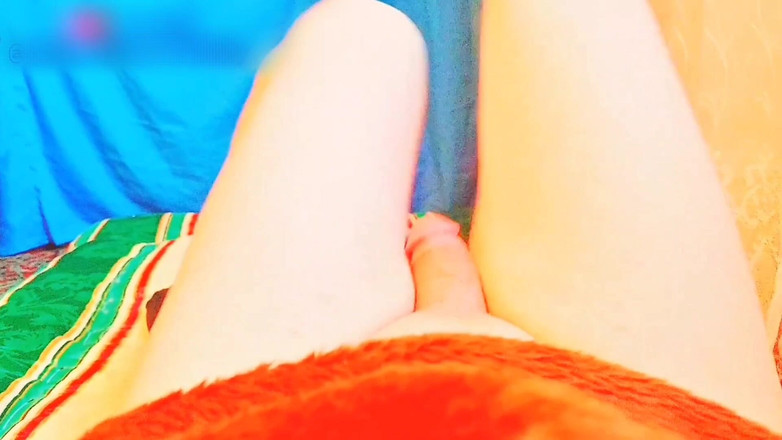 Kitty_Cross: Ohromující Femboy vám dává nezbedné vibrace celou noc