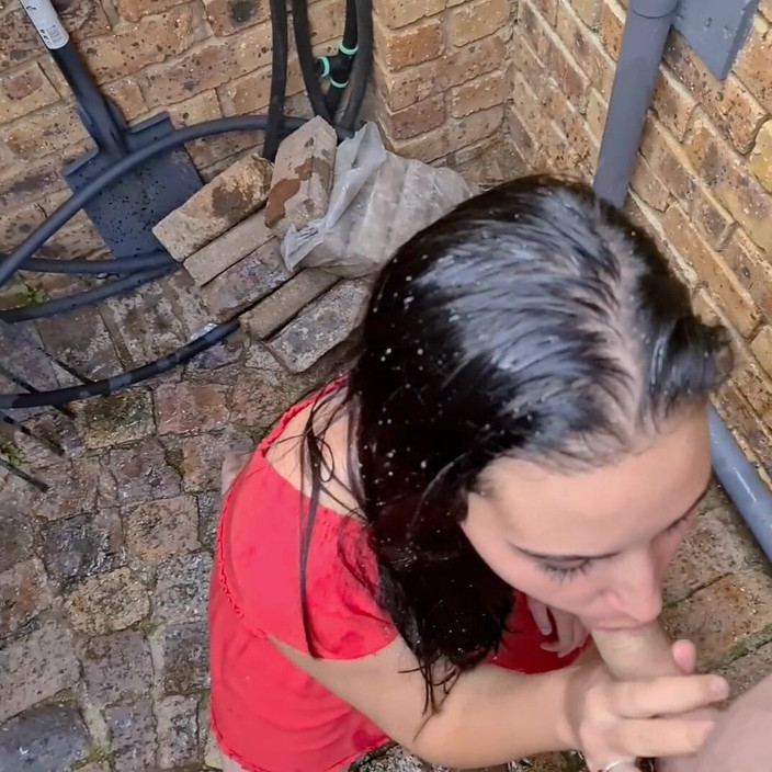 domslutfucker: Teen Ally chcaní do úst a sání ptáka, POV