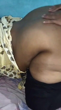 Culona grandota empleada caliente quiere follada anal del jefe de la oficina porque ella es soltera sensual chica