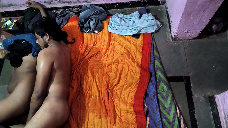 Kajalbhabhi87: A Slender Courtesan Gave Herself to Her Fucker for an...
