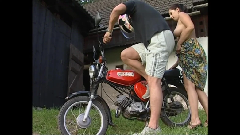 Muschi movie official: Failed Wanker Bets His Wife off at Poker and Watches...