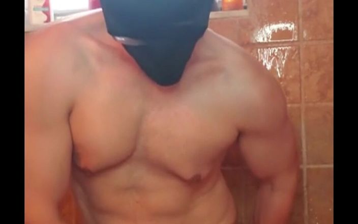 LilAndyWoodDoAnything: Inflacja brzucha prysznicowej z Dildo Gag