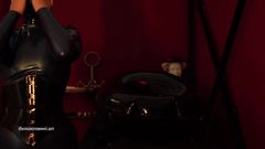 The mistress Wei: [сесія 2 | Частина 1] вирішення вашої латексової залежності