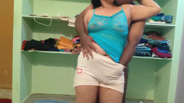 Sexy sindu: sindu bhaabhi land chusaee Fantsy