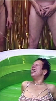 Piss & Cum Gangbang with MILF Kim From Germany