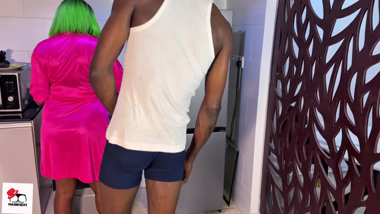 PornTone: House Wife Flooded the Kitchen with Her Squirt