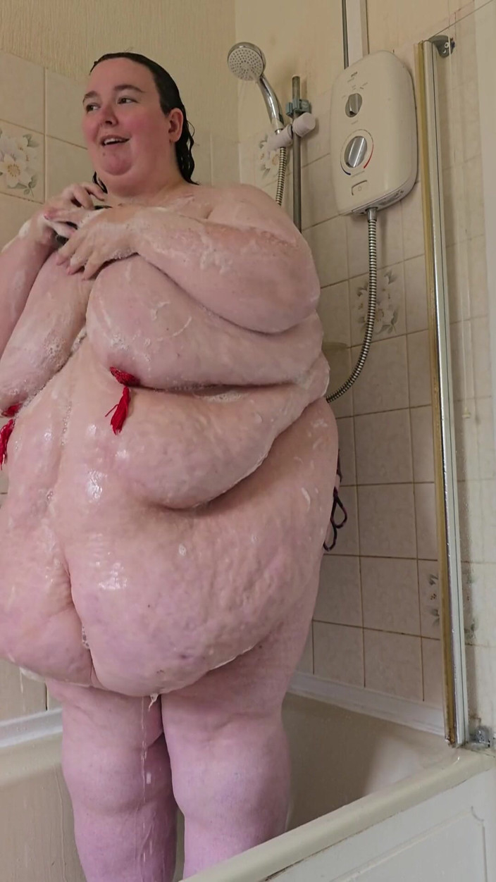 SSBBWLadyBrads: Ssbbw sensual chuveiro mamilo goza