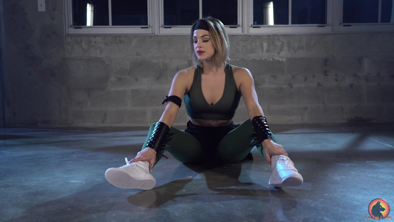 Evelin Stone: Sonya Blade Rozprzestrzenianie cipki