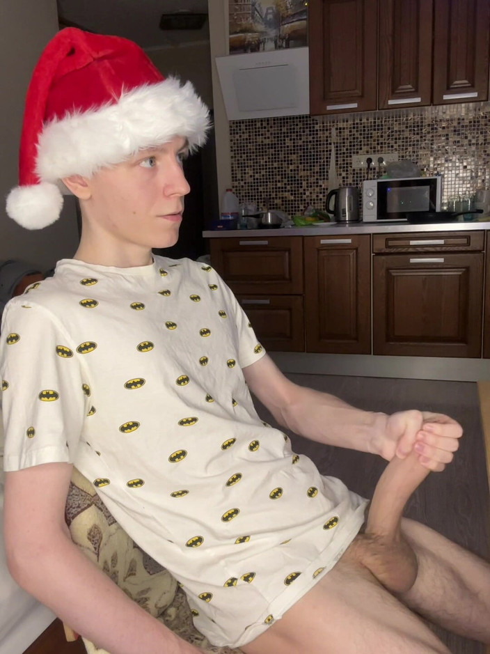 Morflot24: Zlobivá Solo Session Floods Twink Abs s mrdkou