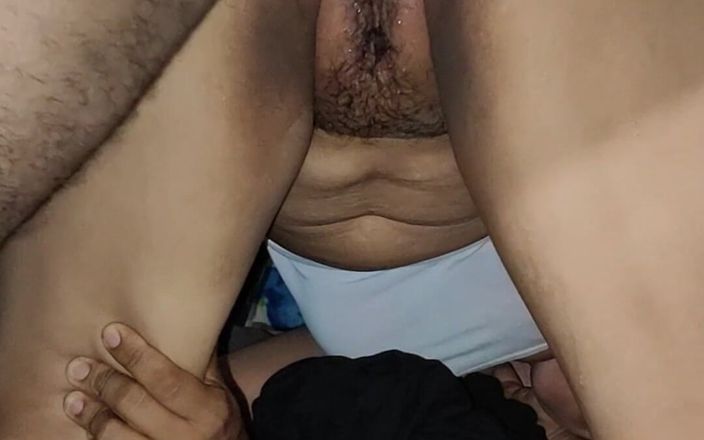 Cintialove: Hon har en tight fitta på 18 år