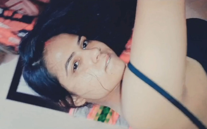 Hot Sis: Замужняя возбужденная пара индианки дези Bangali в домашнем видео с раком