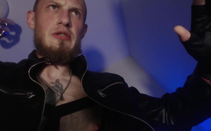 Hunky time: Leather Alpha Dominant Fucker