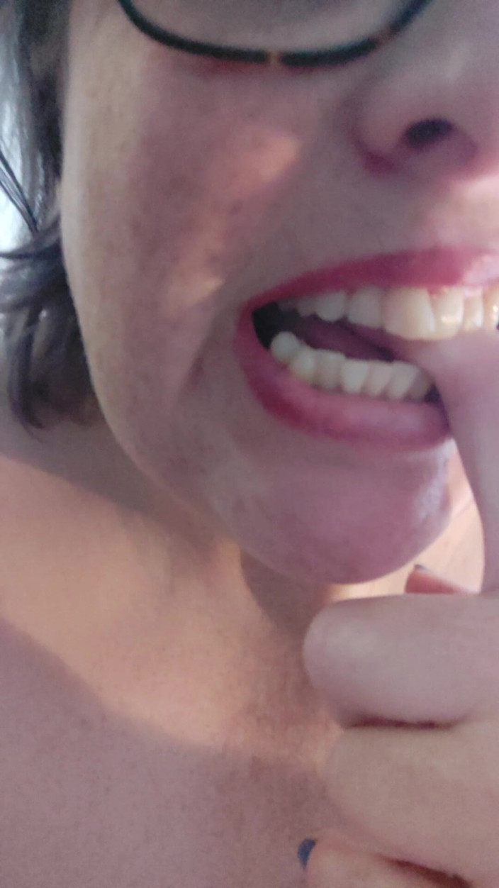 AngYourDirtyCanadian: Pov Bocca provocante