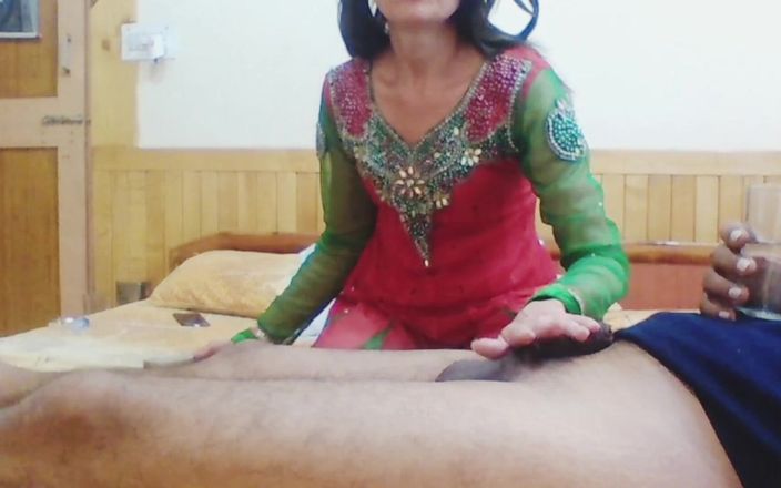 Bolly Karma: MiLF ha dato a suo marito di scopare la sua...