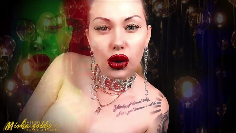 Goddess Misha Goldy: Binaurale asmr &amp; mindfuck! Ruk naar mijn mond en spuug!