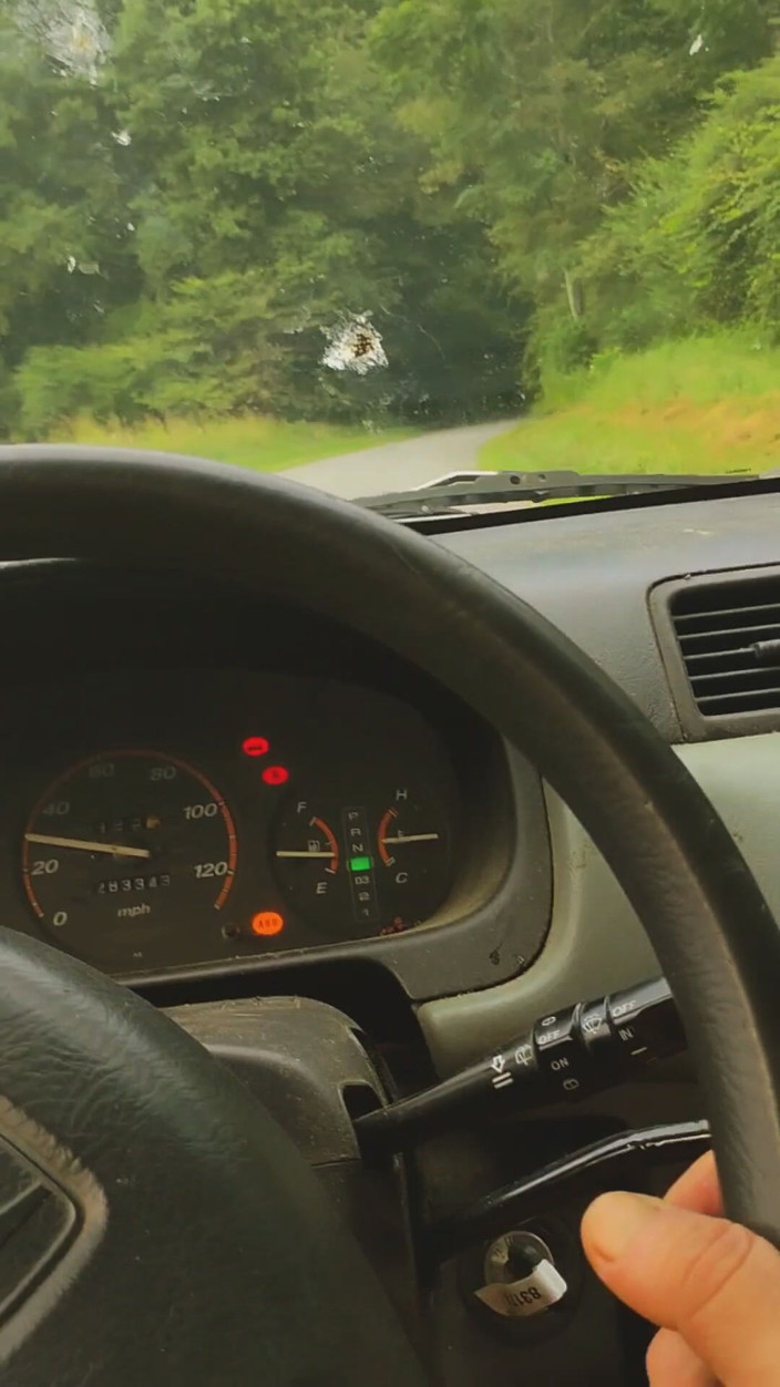 Lolatmylilpeepee: Nude Driving to Work