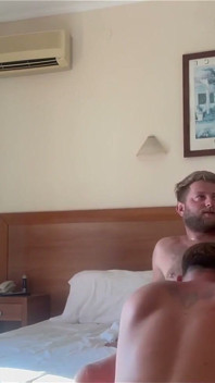 Sexe dans un hôtel de vacances