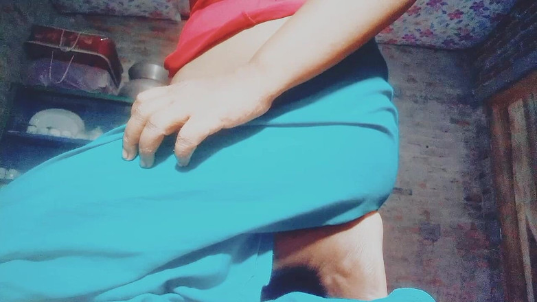 Sadia vabi: बहुत हॉट वीडियो