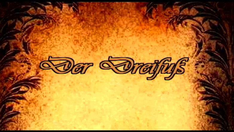 Erotic Planet X: Блондинки мамки смокчуть член біля вогняного світла втрьох