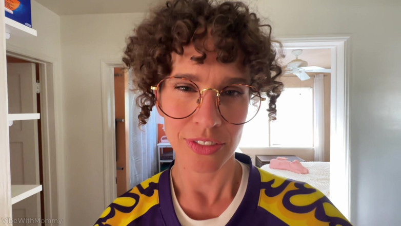 VibeWithMommy: Stepmoms Clown College Application