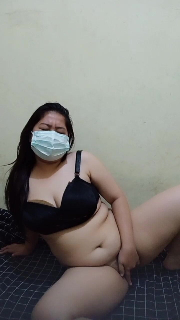 worldjeri69: ghoonghat vaali mahila phir se pyari