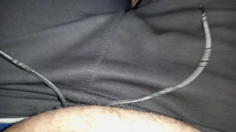 Fucking my wife: Mijn Indische pik masterbatie met zoenende lippen