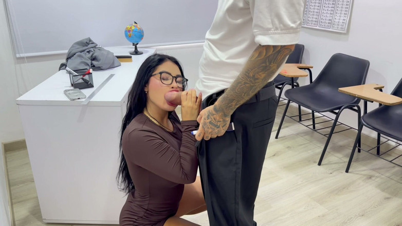 AlejandraPalacios: Teacher Fucks Student to Help Him Save His Grades at...