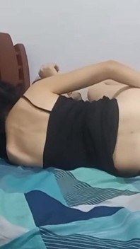 Gorąca latynoska MILF jest napalona przez swojego kochanka
